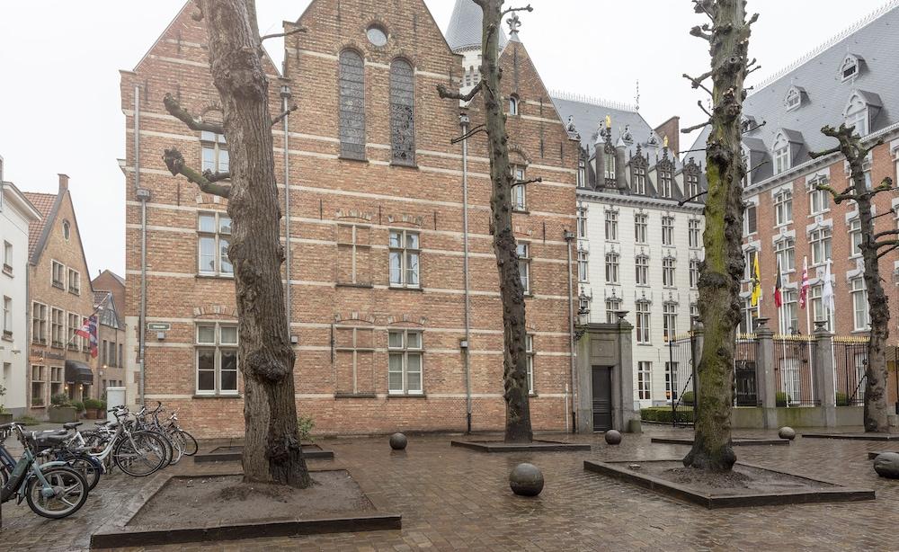 Dukes' Palace Residence Bruges Exterior photo